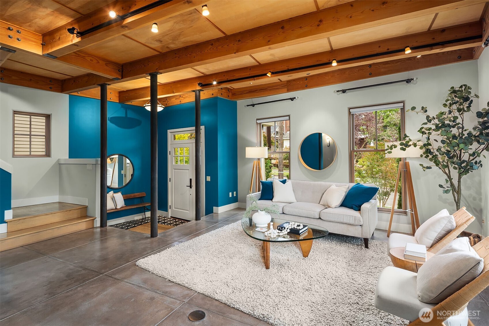 4029 Ashworth Avenue N