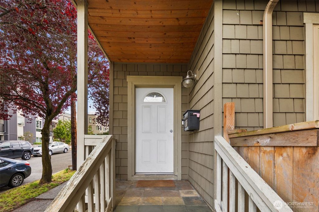 Photo of 1717 E Spruce St. St, Seattle, WA 98122 (MLS # 2463263)