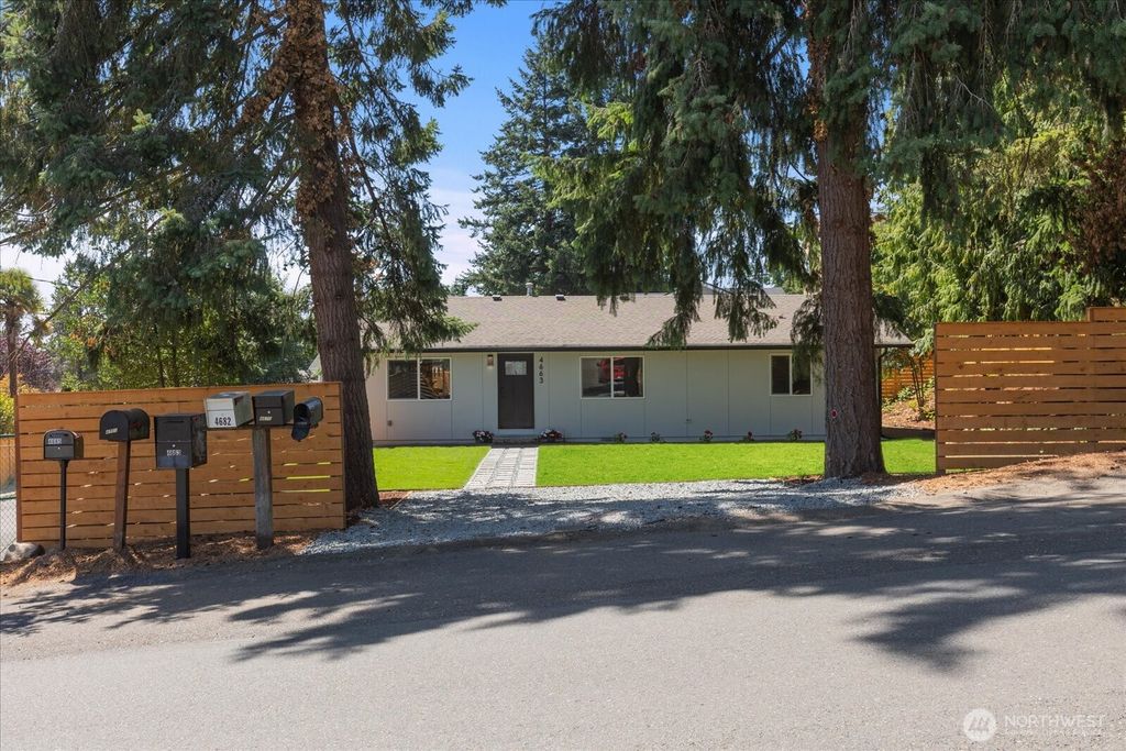 Photo of 4663 S 166th ST St, SeaTac, WA 98188 (MLS # 2412177)