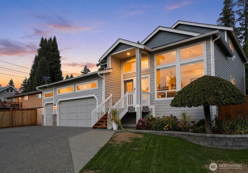Photo of 26820 107th Avenue SE, Kent, WA 98030 (MLS # 2585923)