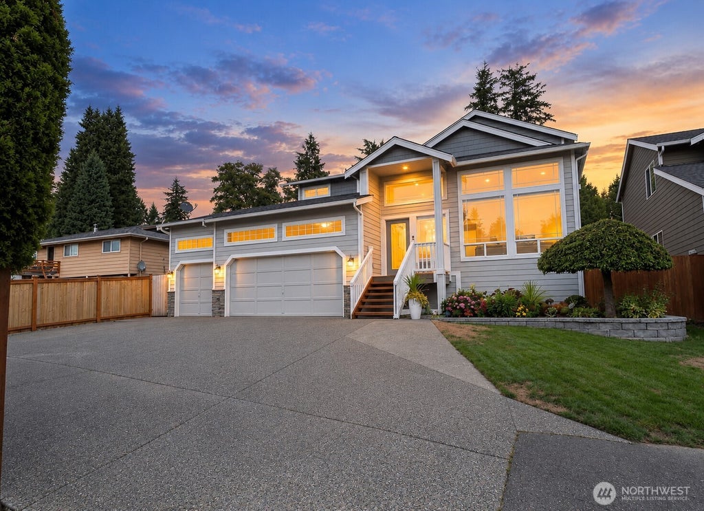 Photo of 26820 107th Avenue SE, Kent, WA 98030 (MLS # 2585923)