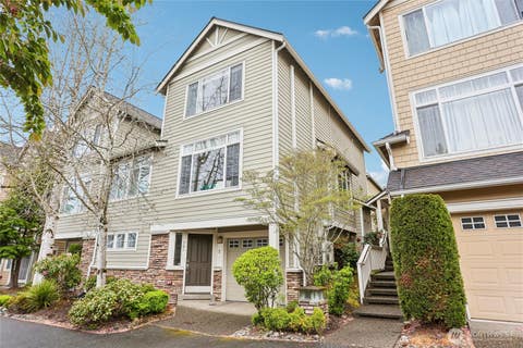 Photo of 11875 SE 4th Place #701, Bellevue, WA 98005 (MLS # 2551864)