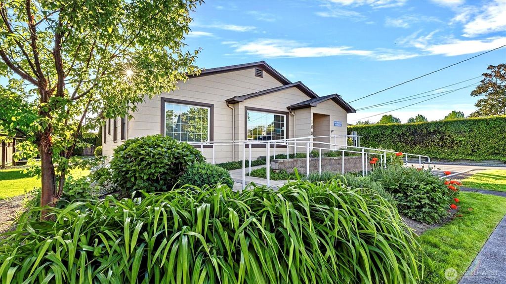 Photo of 168 Pine Avenue, Snohomish, WA 98290 (MLS # 2375648)