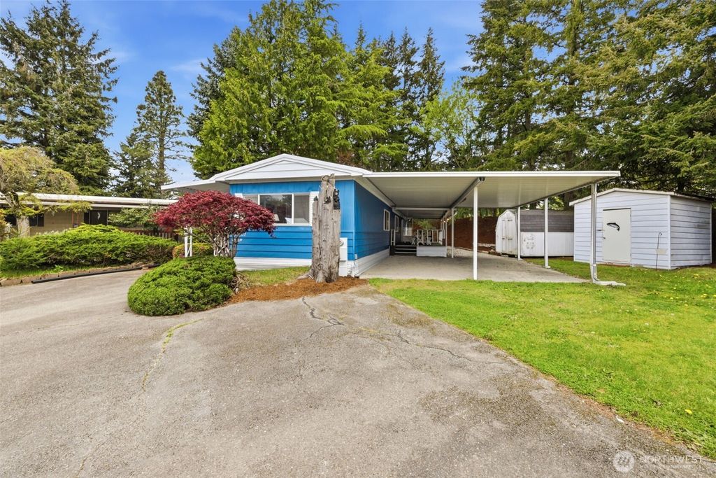 Photo of 22602 115th Place SE, Kent, WA 98031 (MLS # 2491884)