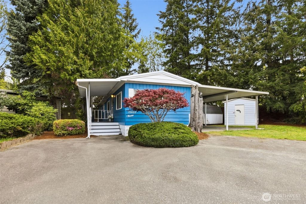 Photo of 22602 115th Place SE, Kent, WA 98031 (MLS # 2491884)