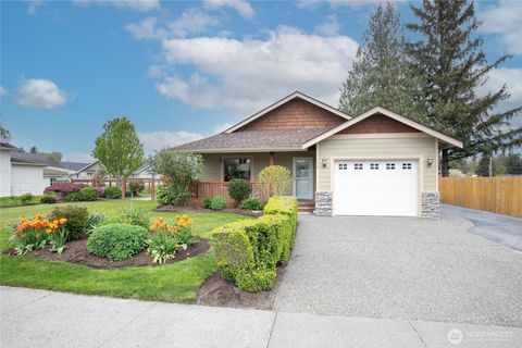 Photo of 232 Front Street, Sumas, WA 98295 (MLS # 2514439)