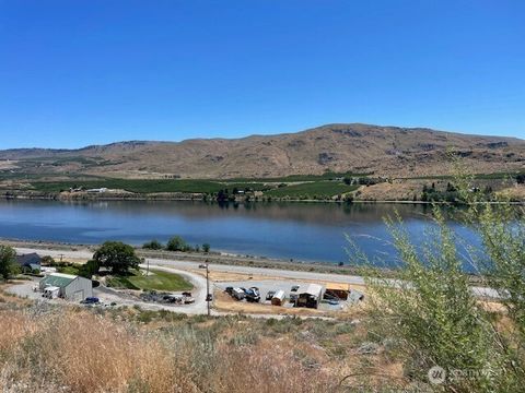 Photo of 37 Osprey Nest Road, Pateros, WA 98846 (MLS # 2479392)