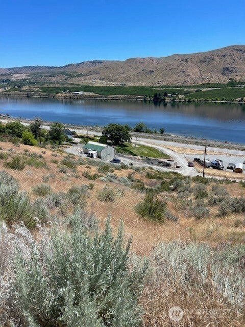 37 Osprey Nest Road