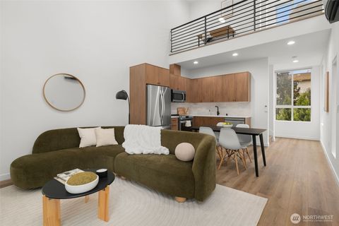 Photo of 1508 18th Avenue #E, Seattle, WA 98122 (MLS # 2475025)