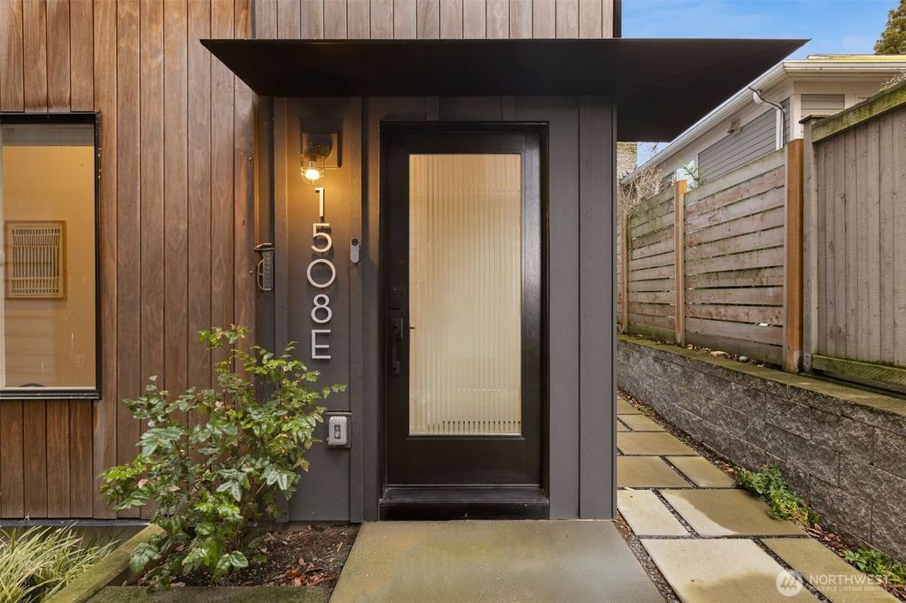 Photo of 1508 18th Avenue #E, Seattle, WA 98122 (MLS # 2475025)