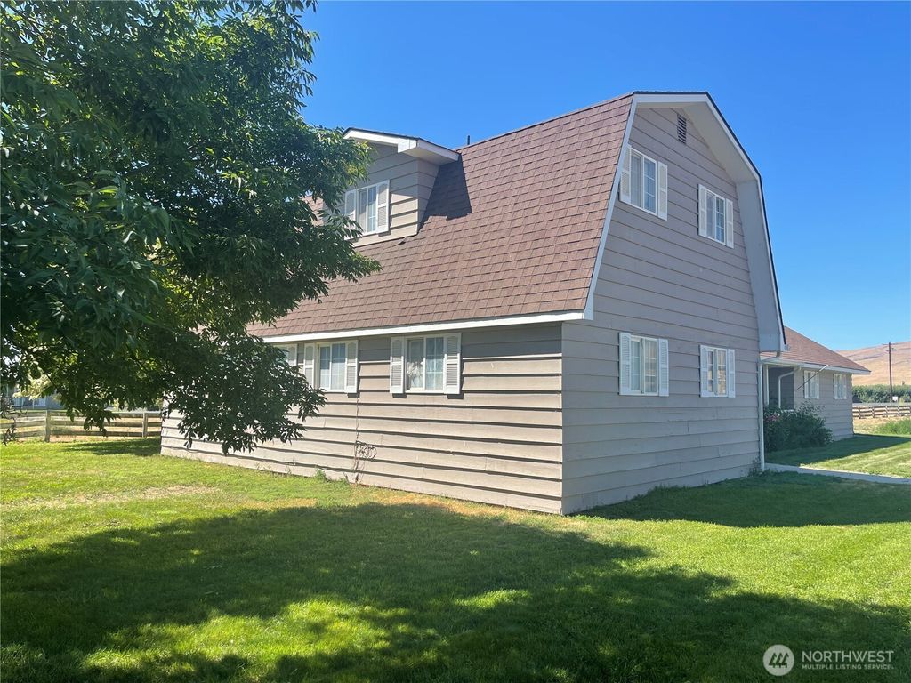 listing image 9368585588109608663