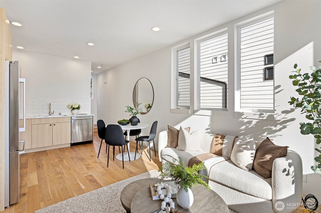 Photo of 3206 Franklin Avenue E #C, Seattle, WA 98102 (MLS # 2339008)