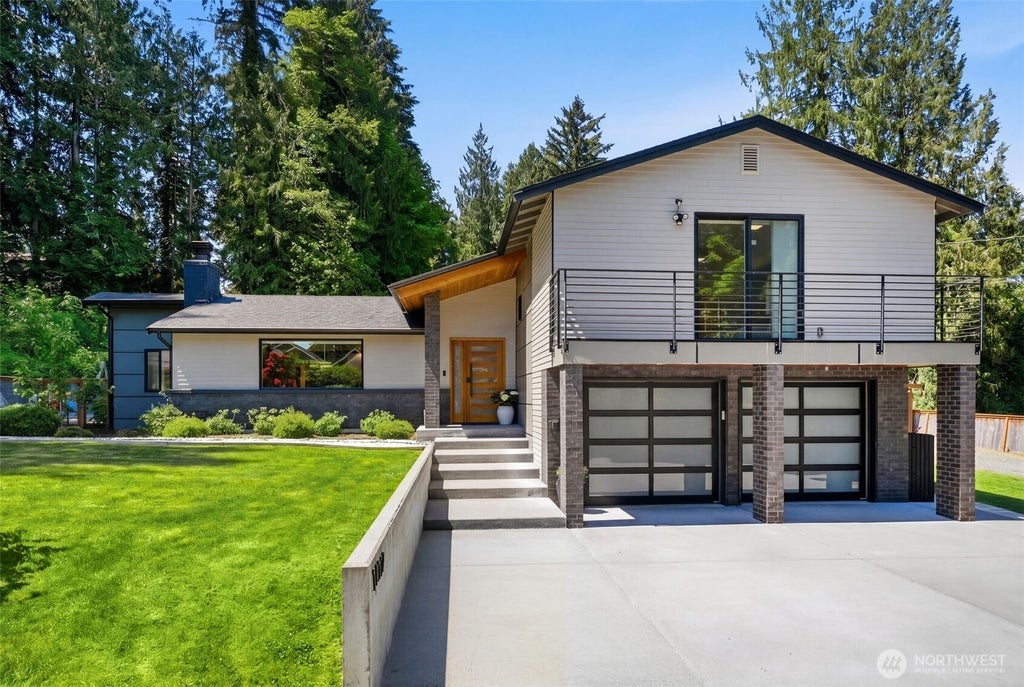 Photo of 14022 Meridian Avenue S, Everett, WA 98208 (MLS # 2545026)