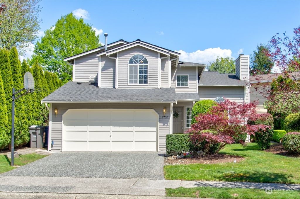 Photo of 12732 NE 97th Place, Kirkland, WA 98033 (MLS # 2232011)