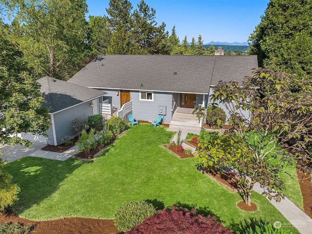 Photo of 7222 153rd Avenue NE, Redmond, WA 98052 (MLS # 2078248)