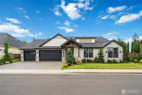 Photo of 3911 NW 114th Way, Vancouver, WA 98685 (MLS # 2538924)