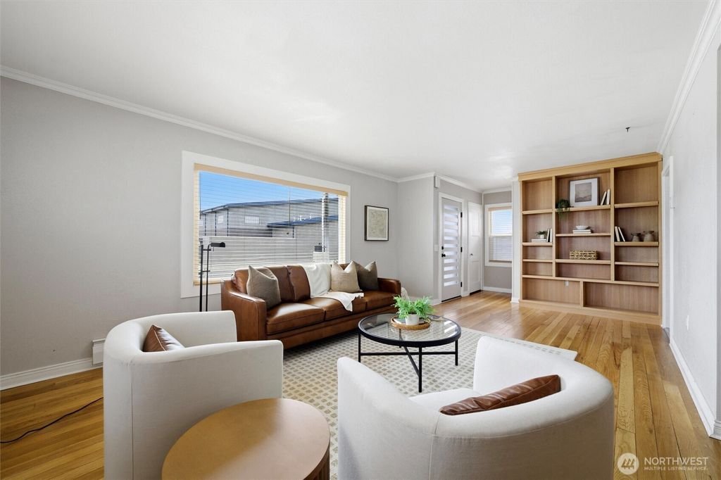 Photo of 90 Van Giesen Street, Richland, WA 99354 (MLS # 2506326)