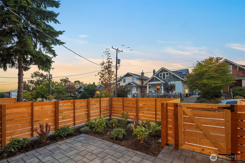Photo of 4526 Corliss Avenue N #B, Seattle, WA 98103 (MLS # 2433734)