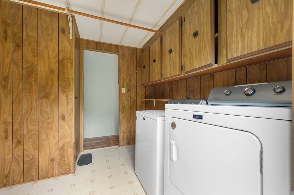 Photo of 1916 Key Peninsula Highway NW, Lakebay, WA 98349 (MLS # 2520753)