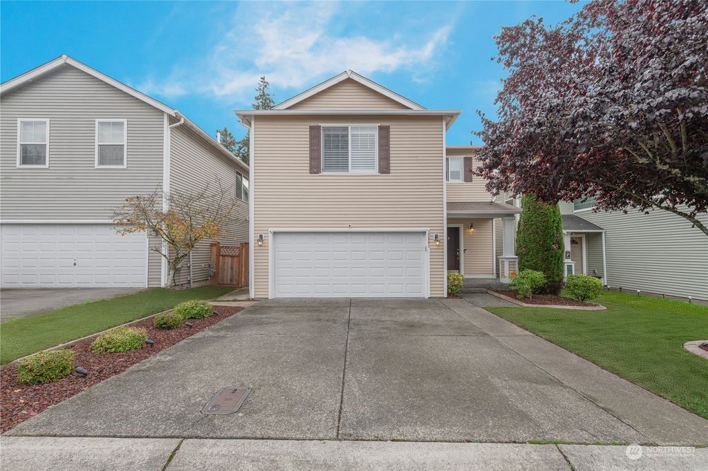 Photo of 12881 SE 225th Court, Kent, WA 98031 (MLS # 2304429)