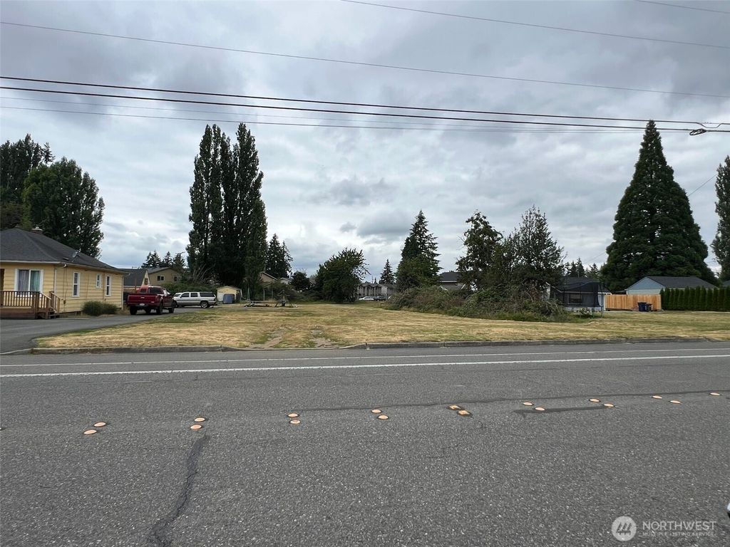 Photo of 6506 Armar RD Road, Marysville, WA 98270 (MLS # 2521478)