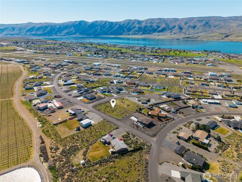 Photo of 202 SW Clayton Place, Mattawa, WA 99349 (MLS # 2496496)