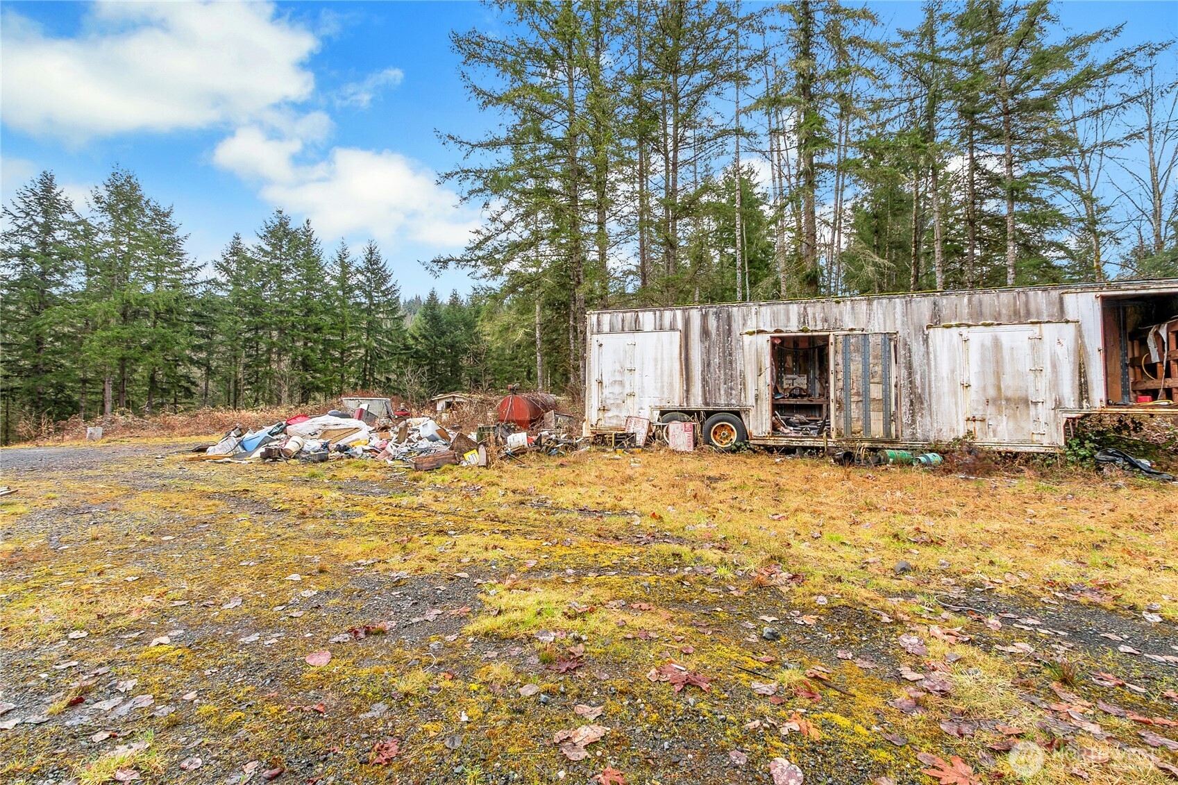 13737 273rd Avenue E