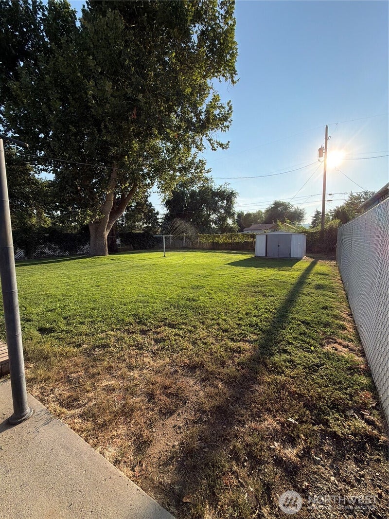 908 N 29th
