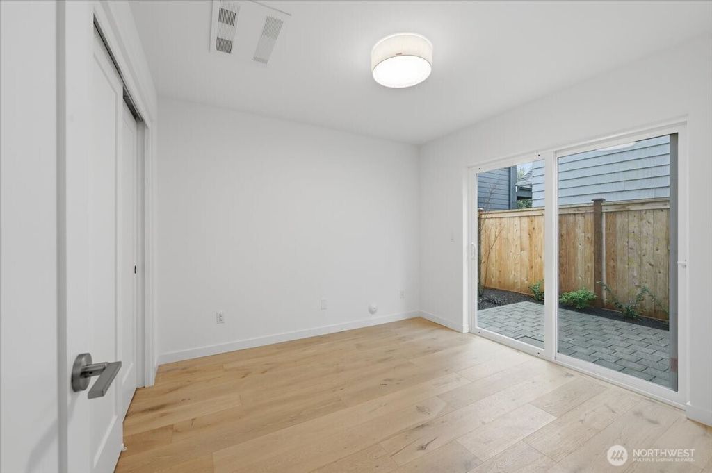 Photo of 7320 11th Avenue NE, Seattle, WA 98115 (MLS # 2466374)