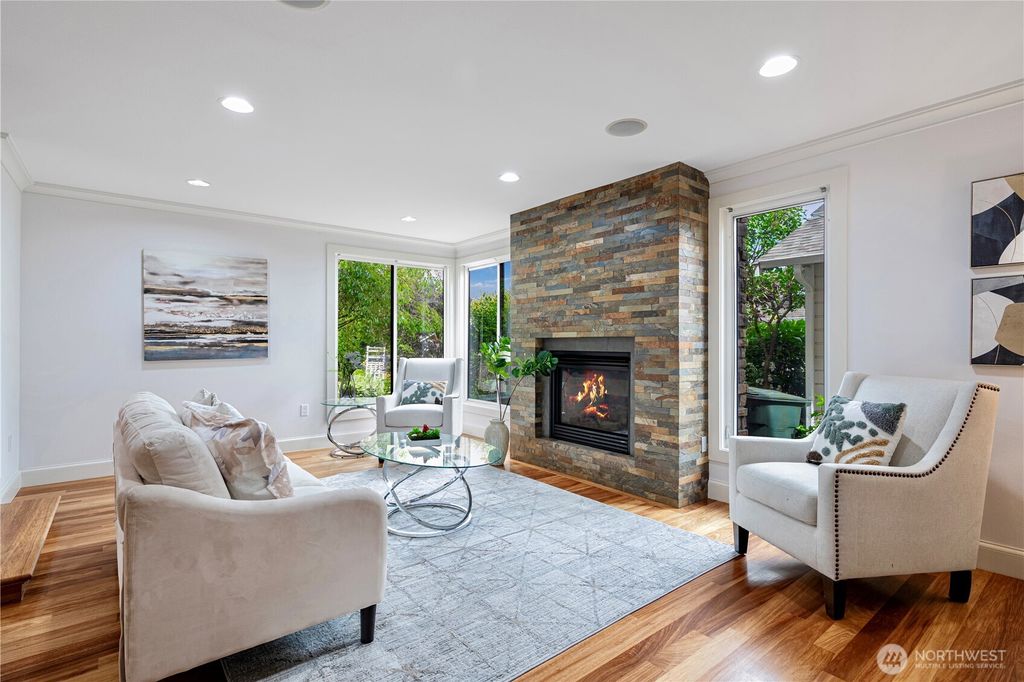 listing image 9362947501105105315