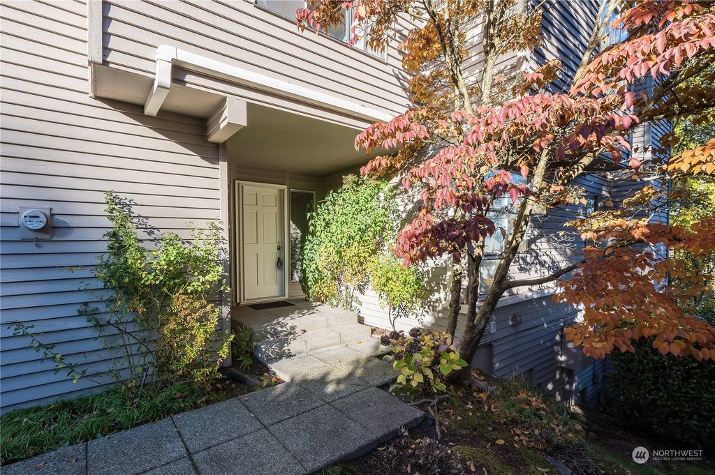 Photo of 7250 Old Redmond Rd Rd #C112, Redmond, WA 98052 (MLS # 2180874)