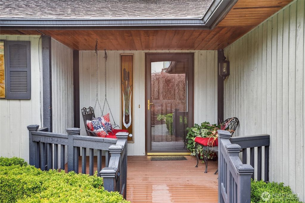 Photo of 5231 131st Street SE, Everett, WA 98208 (MLS # 2501547)