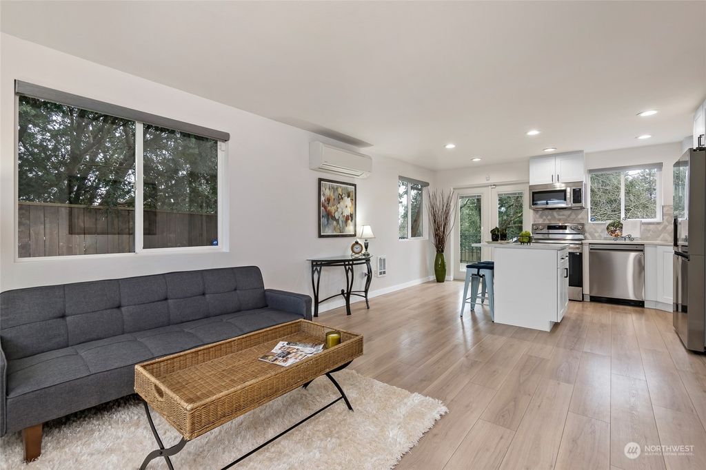 Photo of 11000 Occidental Avenue S, Seattle, WA 98168 (MLS # 2197338)