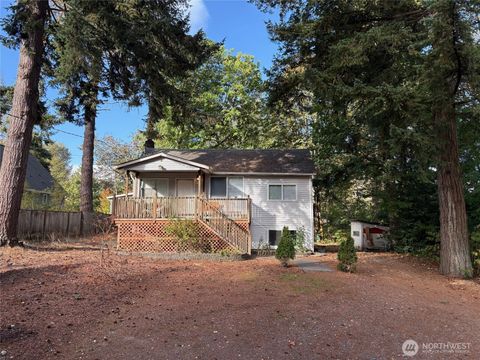 Photo of 17825 118TH Avenue SE, Renton, WA 98058 (MLS # 2442502)