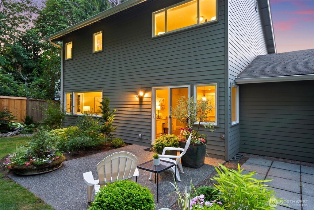 Photo of 8912 238th Street SW #6, Edmonds, WA 98026 (MLS # 2408094)