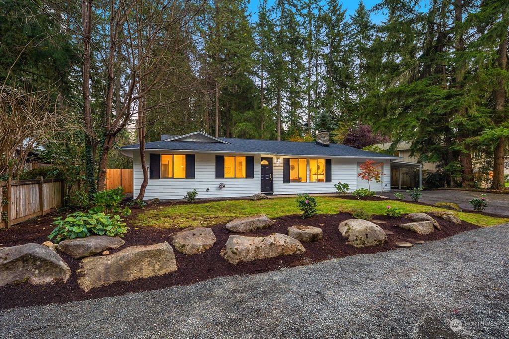 Photo of 16534 190th Avenue NE, Woodinville, WA 98072 (MLS # 2299403)