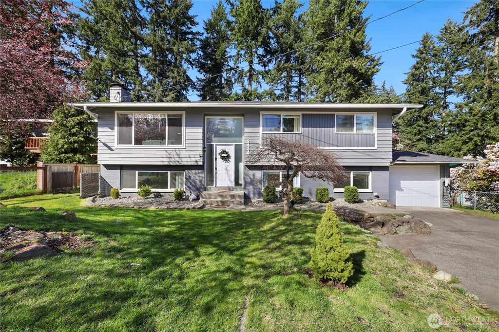 Photo of 3434 S 290th Street, Auburn, WA 98001 (MLS # 2498920)