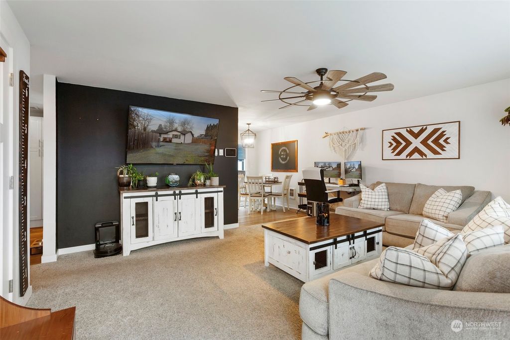 Photo of 513 Alder Street, Sultan, WA 98294 (MLS # 2313766)