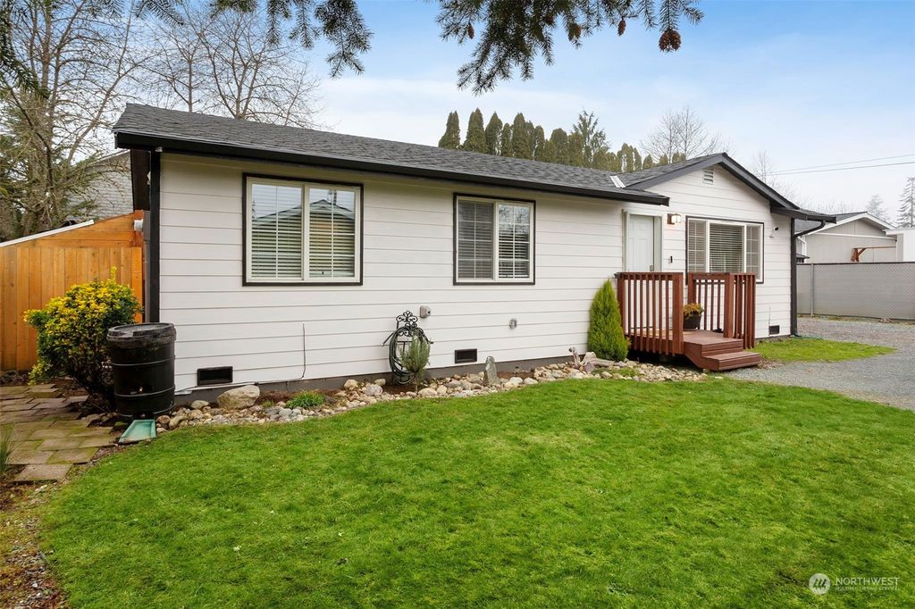 Photo of 513 Alder Street, Sultan, WA 98294 (MLS # 2313766)