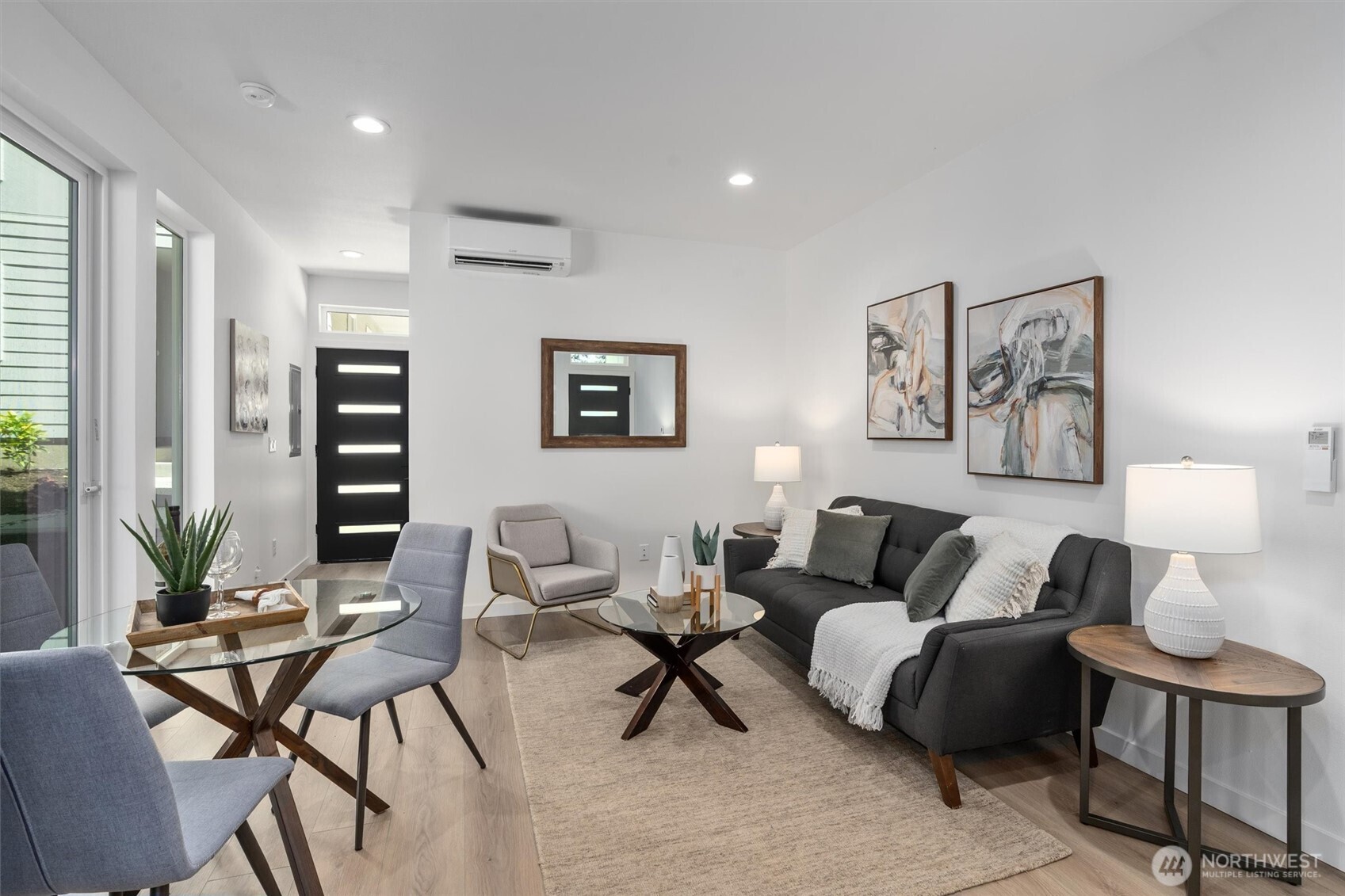 10750 Interlake Avenue N