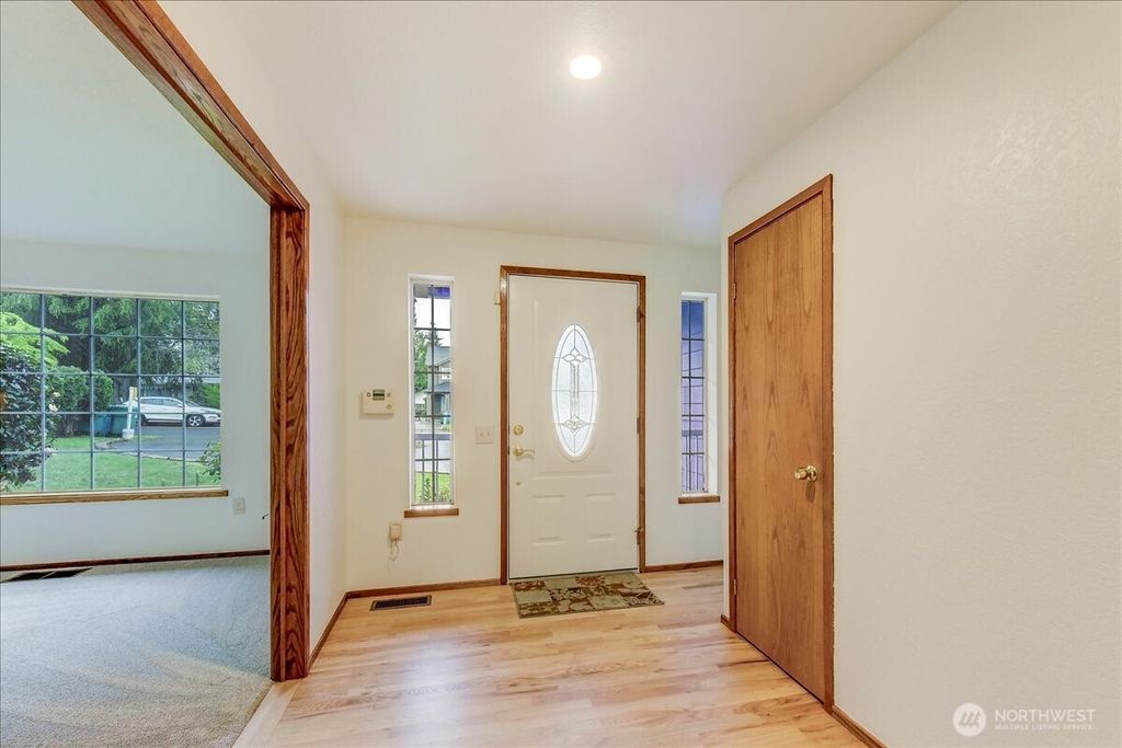Photo of 20426 Dayton Avenue N, Shoreline, WA 98133 (MLS # 2516071)