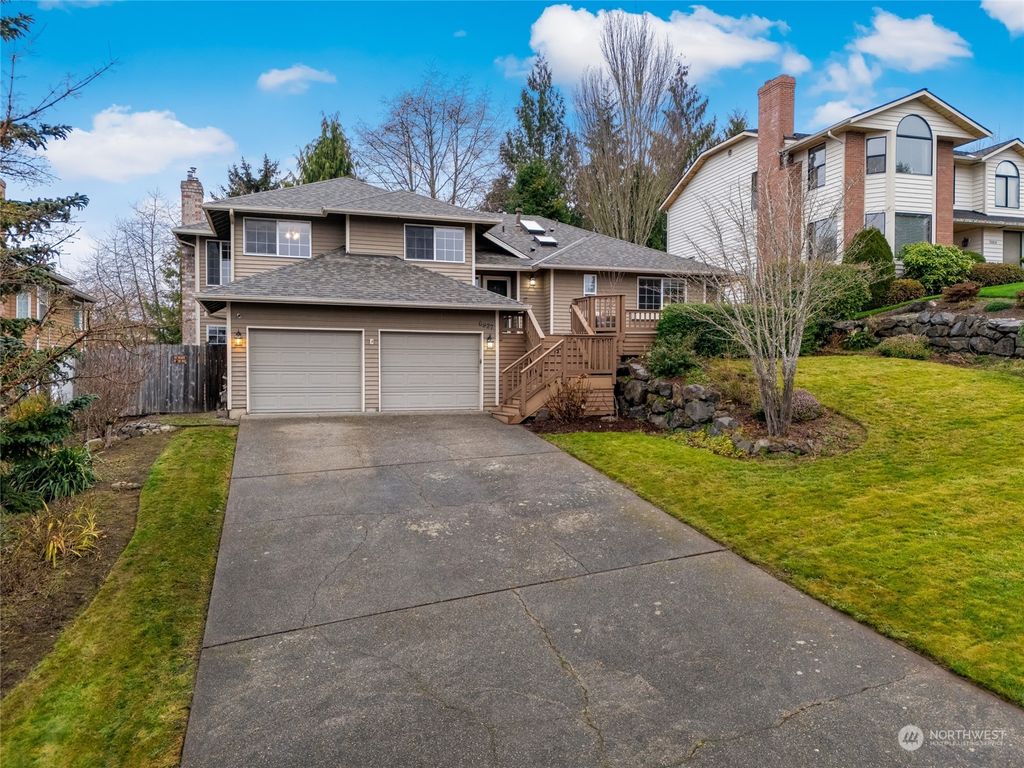 Photo of 6927 53rd Place NE, Marysville, WA 98270 (MLS # 2315979)