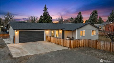 Photo of 1200 N Cora Street, Ellensburg, WA 98926 (MLS # 2474964)
