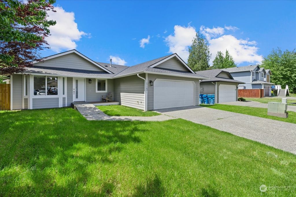 Photo of 17162 Sawyer Street SE, Monroe, WA 98272 (MLS # 2241604)