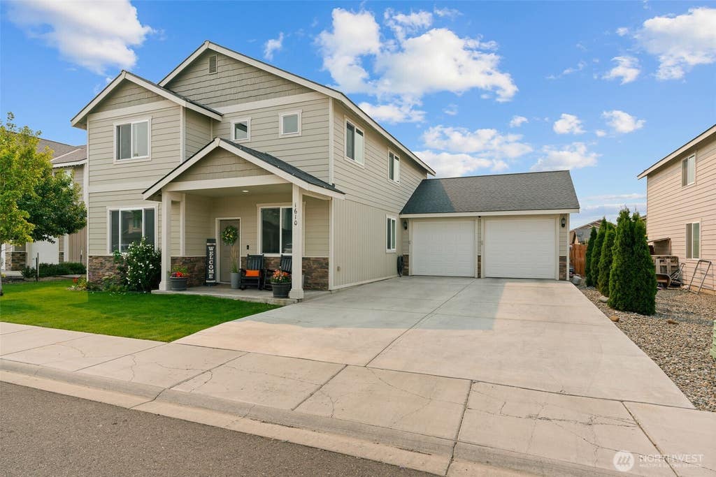 Photo of 1610 E Spokane Avenue, Ellensburg, WA 98926 (MLS # 2563960)