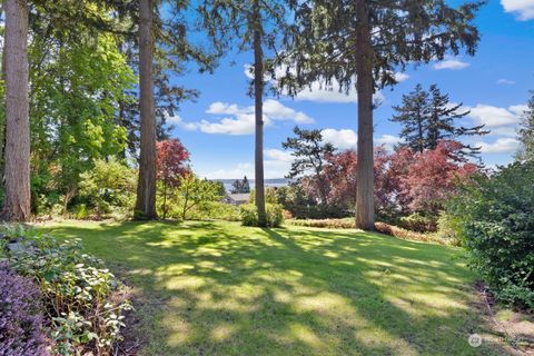 A home in Camano Island