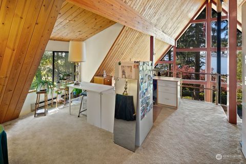 A home in Camano Island