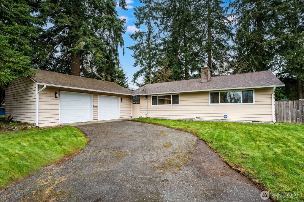 Photo of 22202 52nd Avenue W, Mountlake Terrace, WA 98043 (MLS # 2342111)