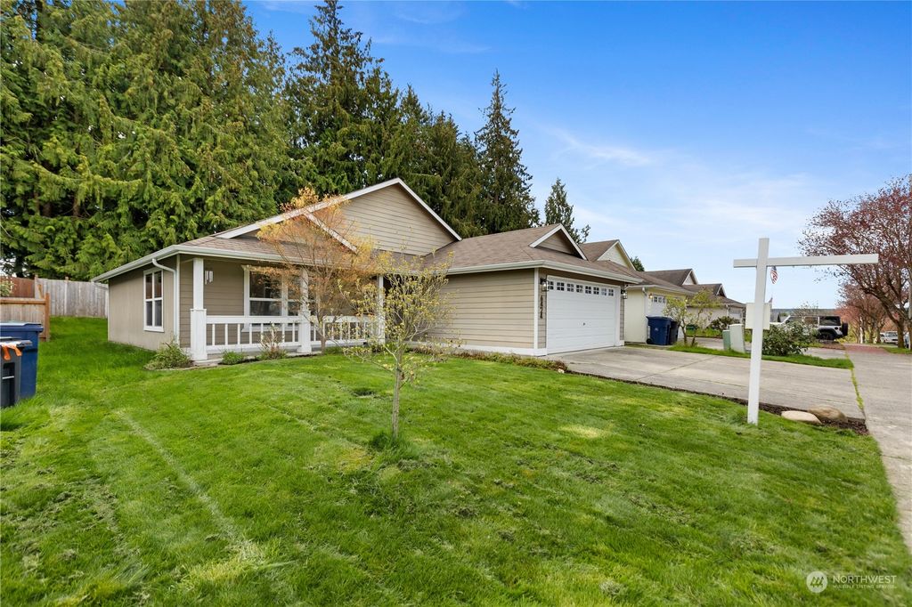 Photo of 6424 105th Street NE, Marysville, WA 98270 (MLS # 2059823)