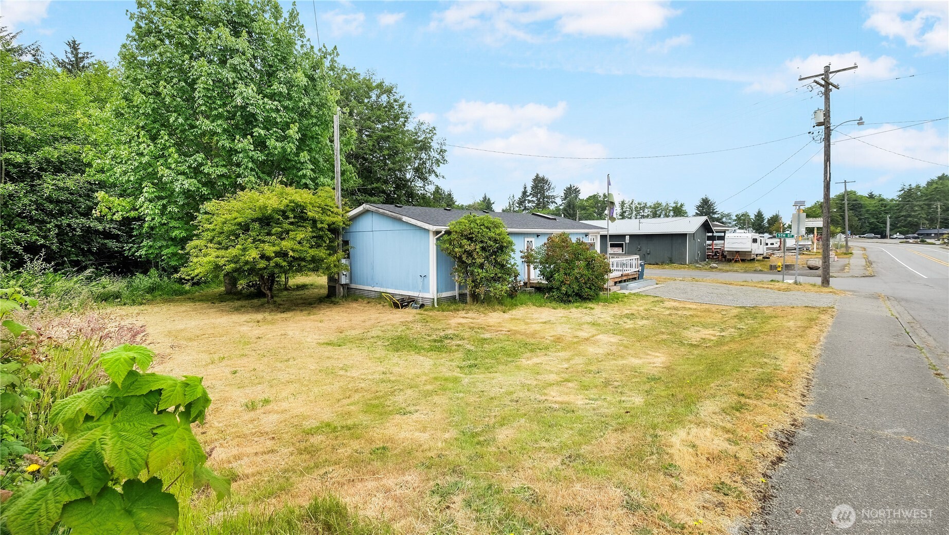 16880 Highway 112